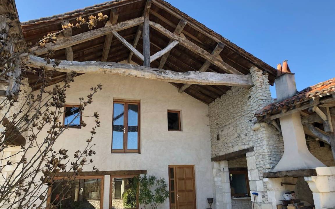 Photo of Buildings in Verteillac