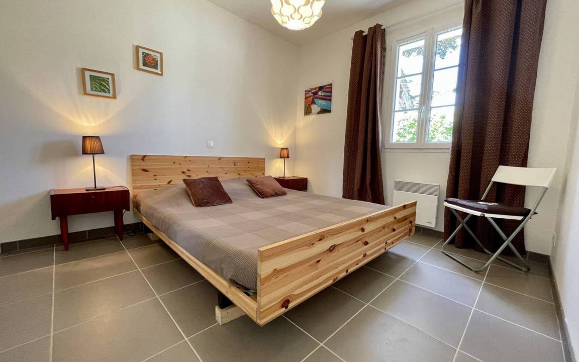 Photo of Bedroom in Domino