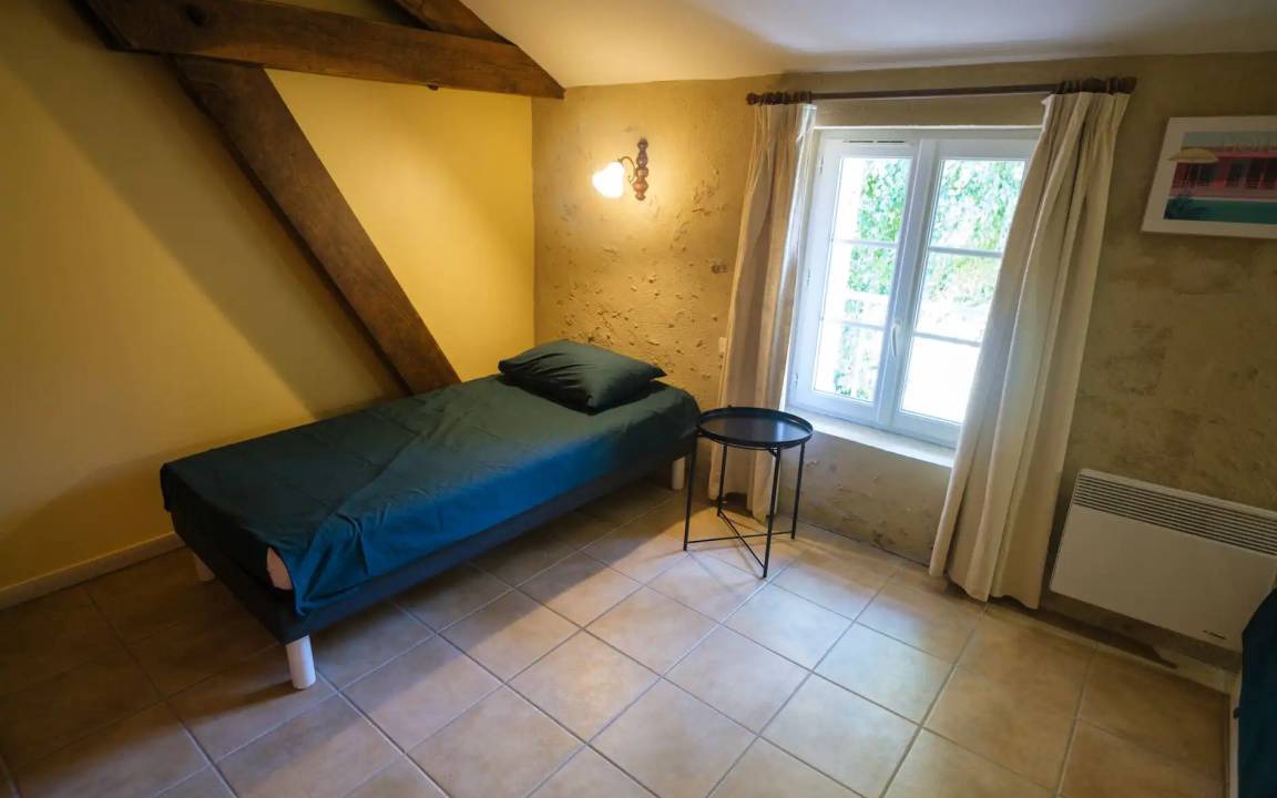 Photo of Others in Lamothe-Montravel