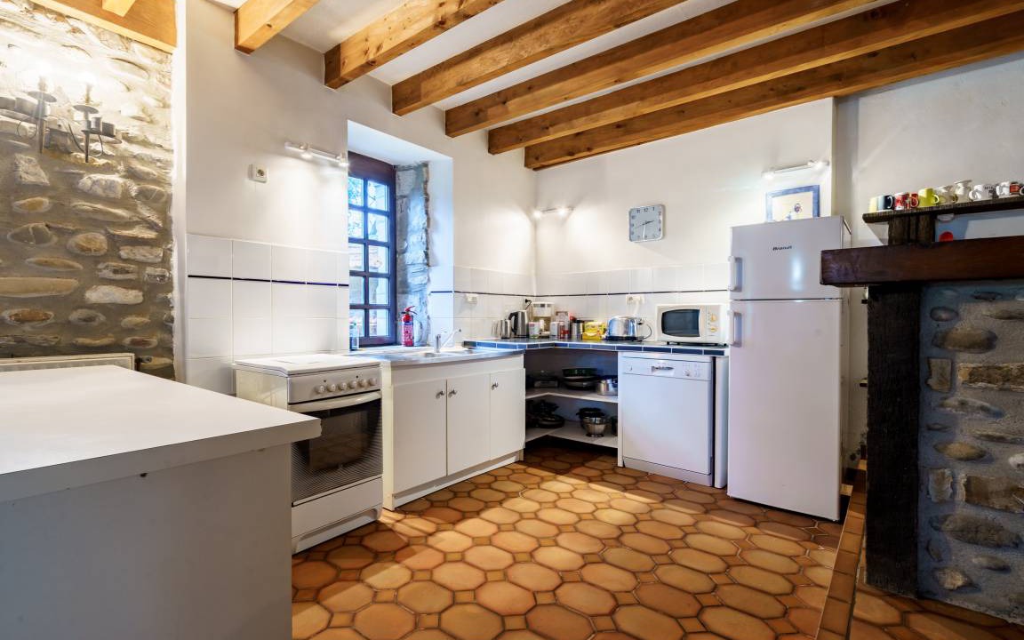 Photo of Kitchen in Osserain-Rivareyte