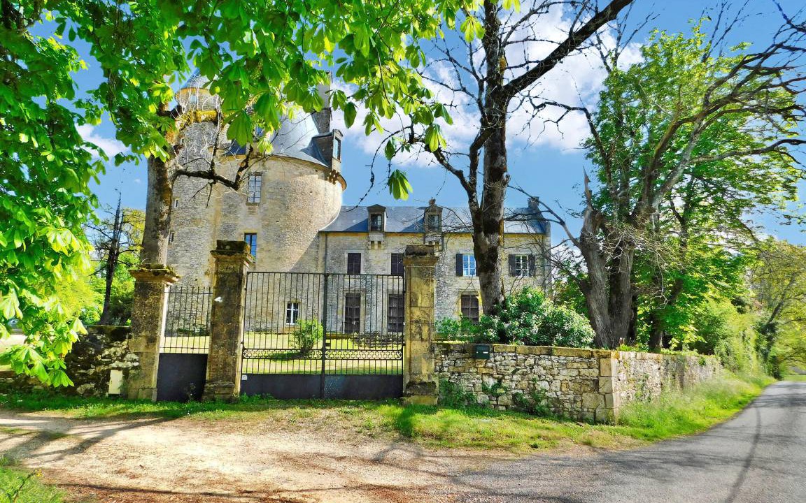 Photo of Others in Saint-Medard-d'Excideuil