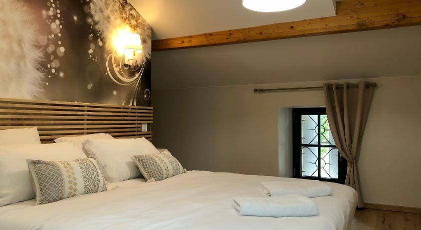 Photo of Bedroom in Robins Bay