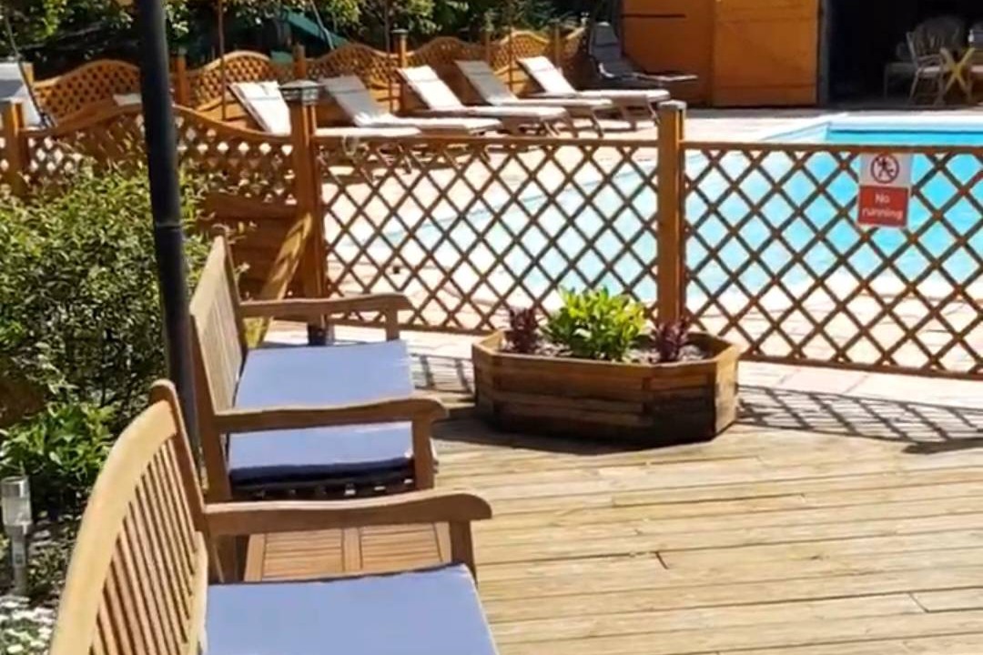 Photo of Patio Balcony in Chateau-Garnier