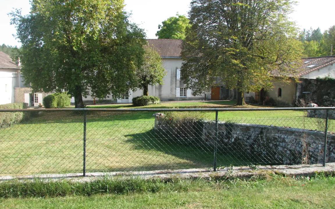 Photo of Others in Saint-Front-la-Riviere