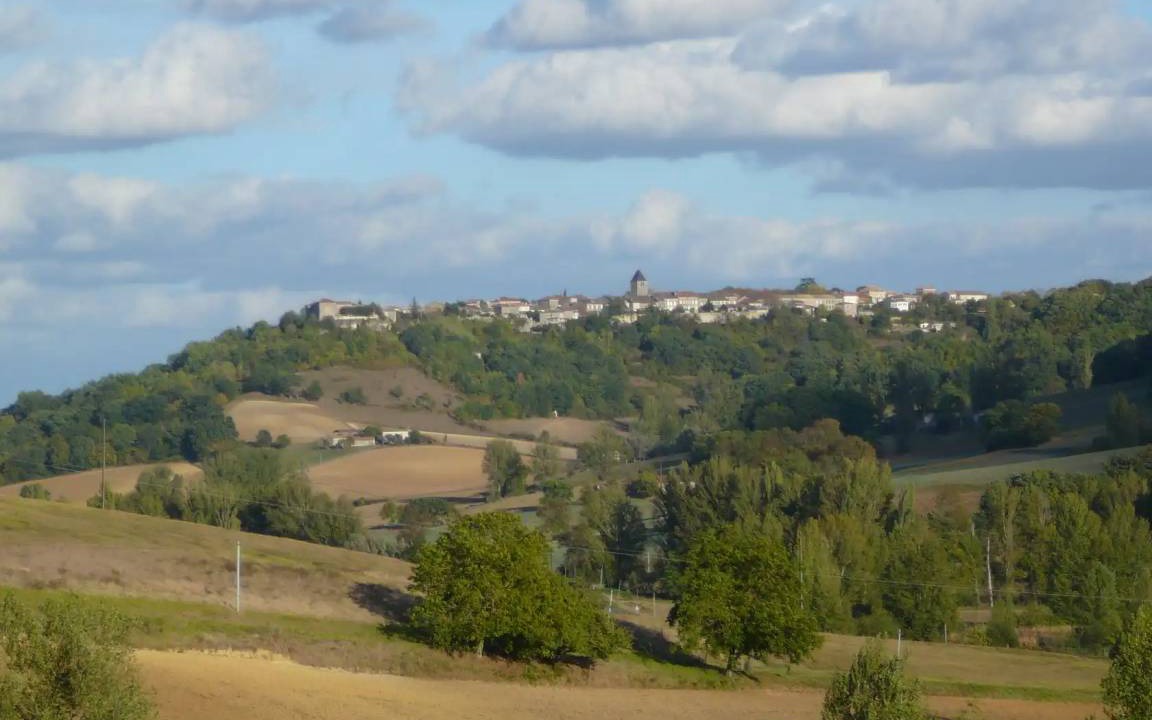 Photo of Others in Beauville