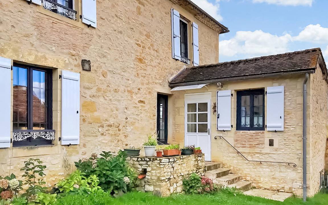 Photo of Buildings in Saint-Jory-las-Bloux