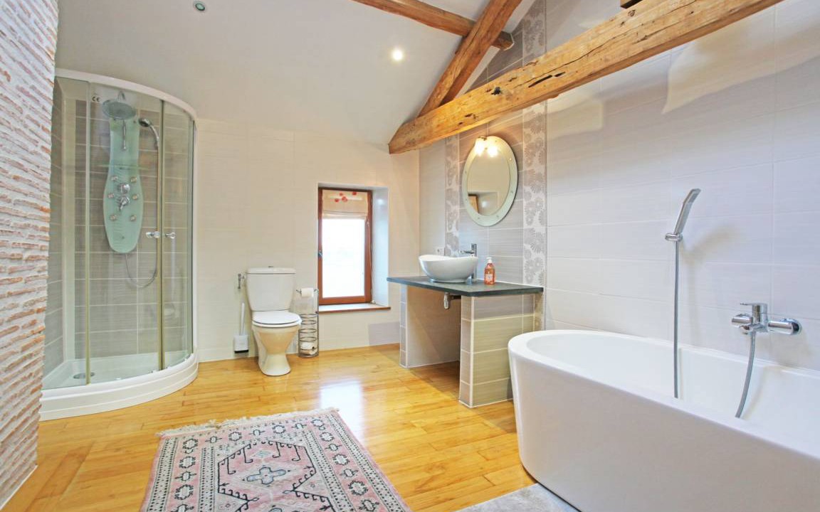 Photo of Bathroom in Eymet