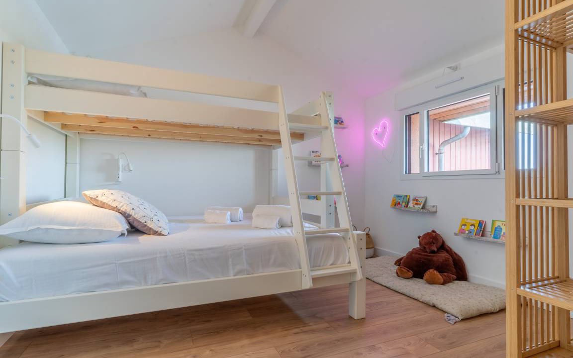 Photo of Bedroom in Gujan-Mestras