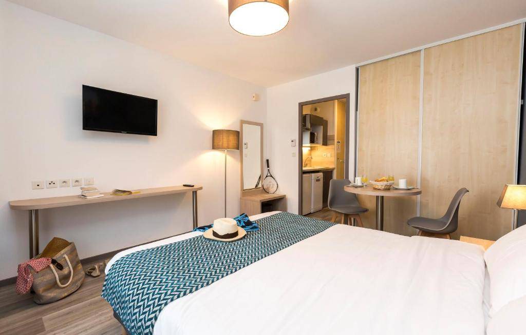 Photo of Bedroom in La Rochelle
