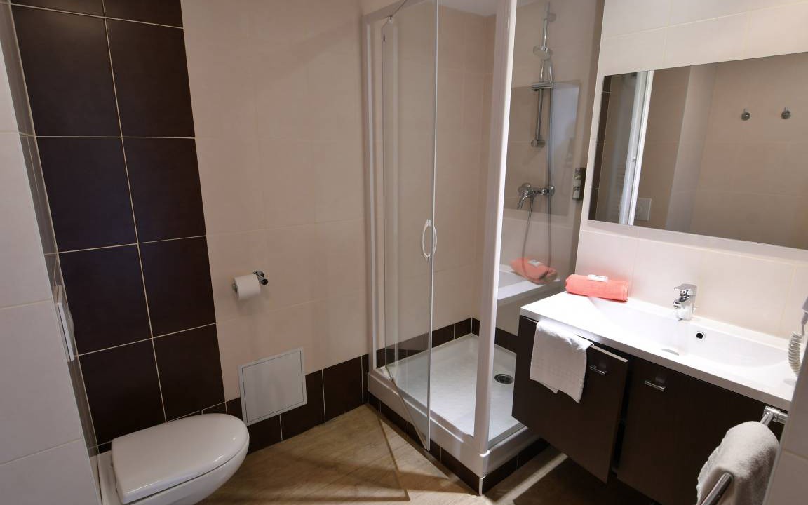 Photo of Bathroom in Bordeaux-Lac