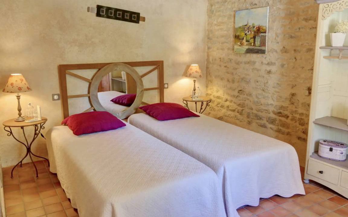 Photo of Bedroom in Coulonges-sur-l'Autize