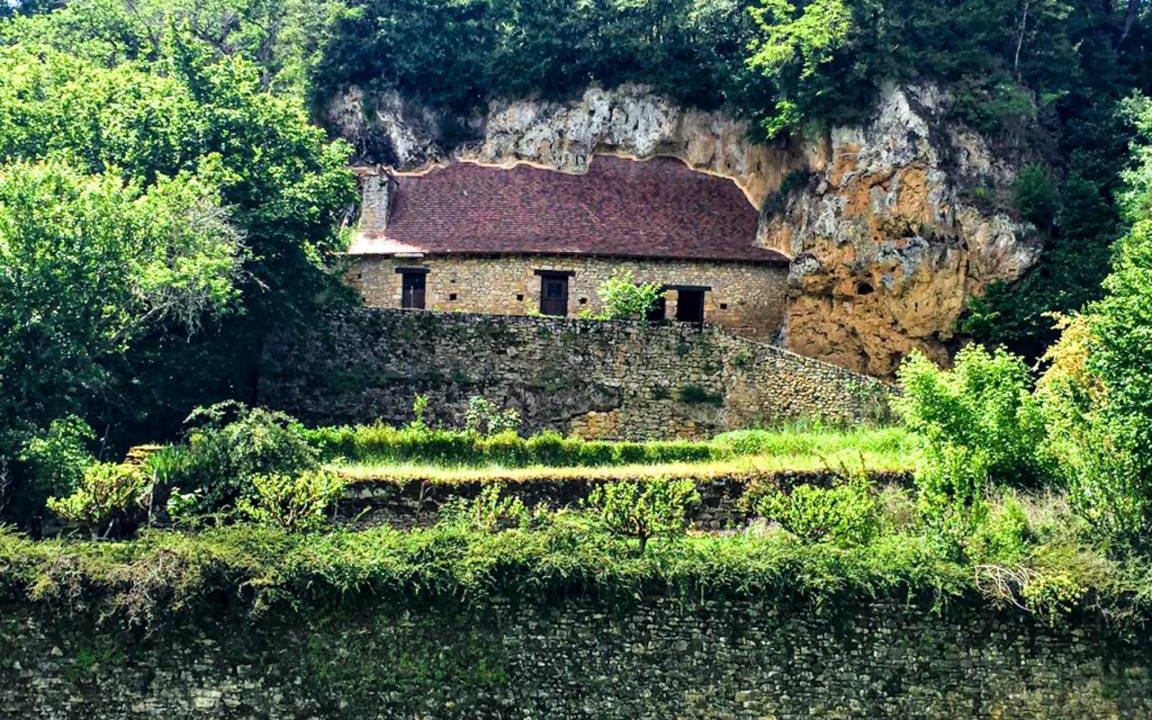 Photo of Others in Tremolat