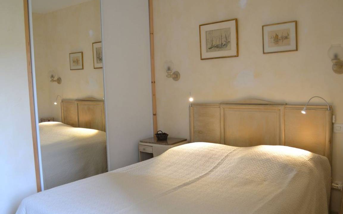 Photo of Bedroom in Combiers