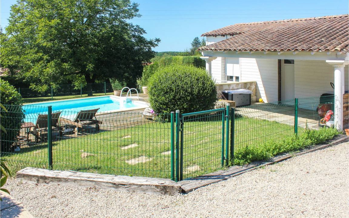Photo of Others in Boulazac-Isle-Manoire