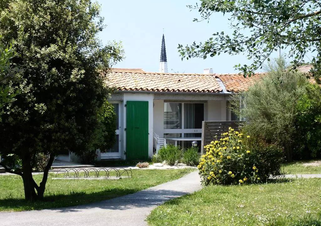Photo of Others in Ars-en-Re