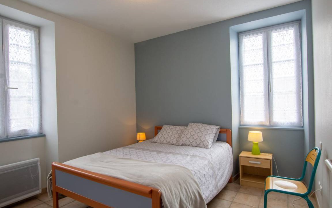 Photo of Bedroom in Saint-Mesmin