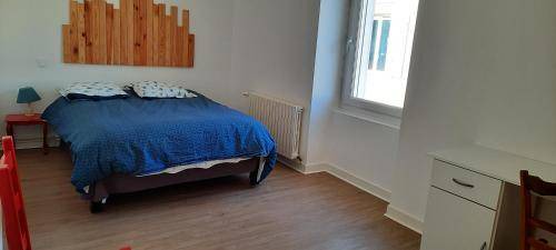 Photo of Bedroom in Savigny-Levescault