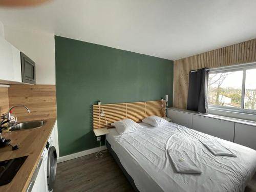 Photo of Bedroom in Gradignan