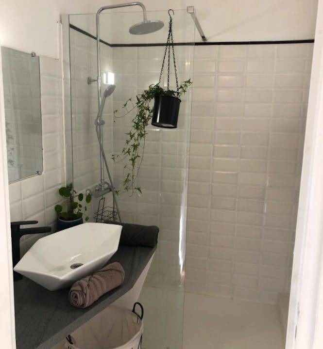 Photo of Bathroom in Cauderan