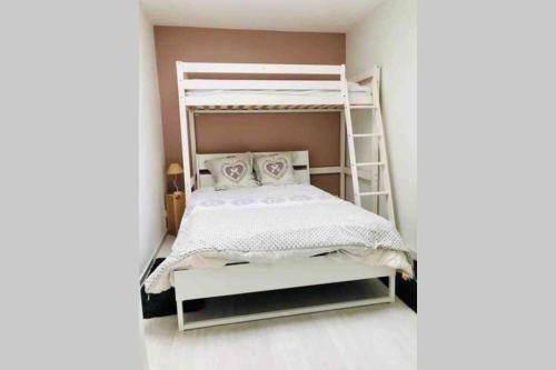 Photo of Bedroom in Villenave-d'Ornon