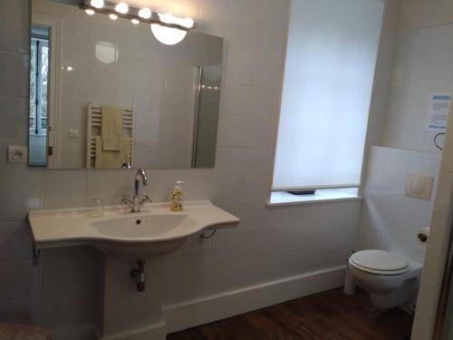 Photo of Bathroom in Saulge