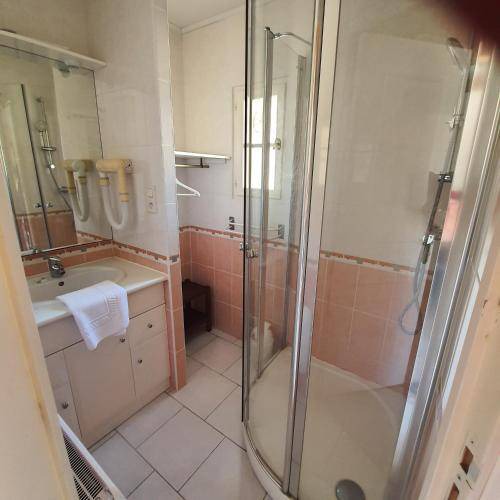 Photo of Bathroom in Marquay