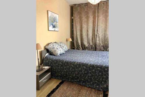 Photo of Bedroom in Villenave-d'Ornon
