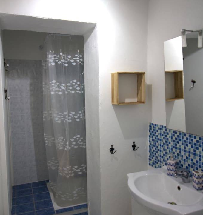 Photo of Bathroom in La Flotte