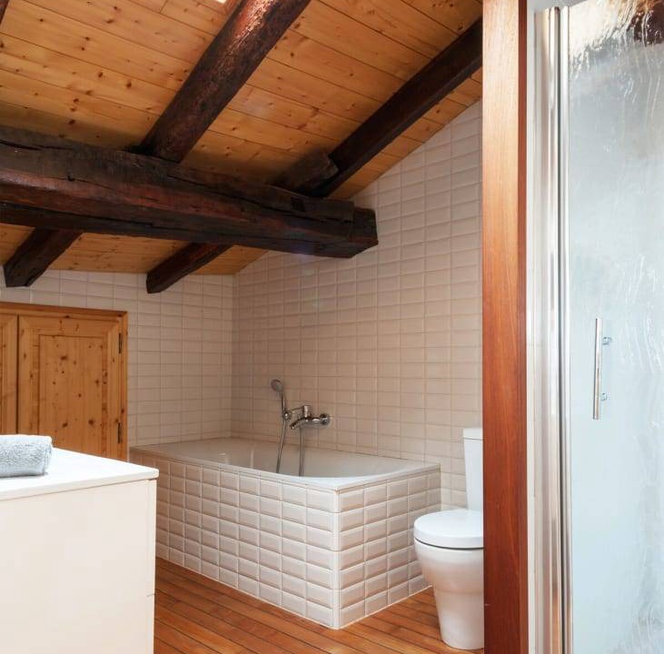 Photo of Bathroom in La Rochelle City Centre