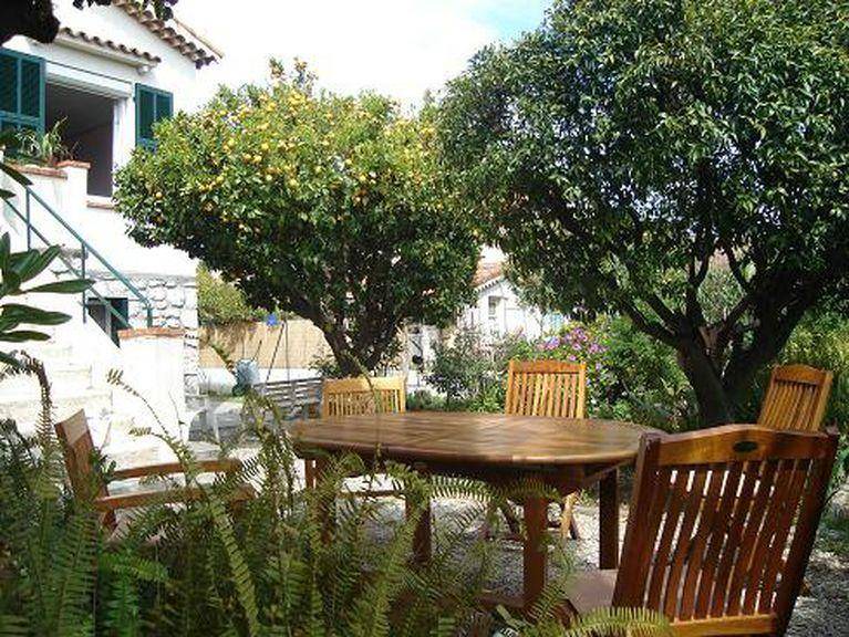 Photo of Patio Balcony in Saint-Laurent-du-Var