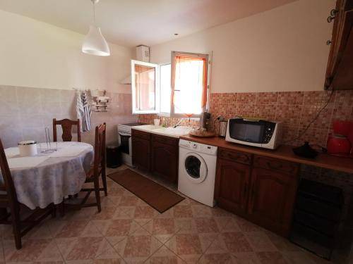 Photo of Kitchen in Le Taillan-Medoc