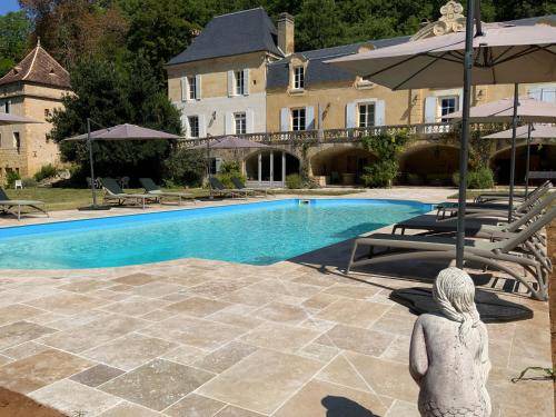 Photo of Others in Castels et Bezenac