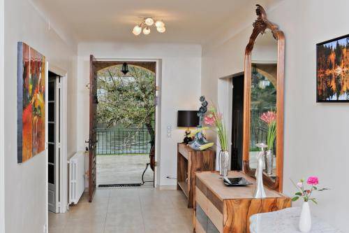Photo of Livingroom in Saint-Vincent-de-Cosse