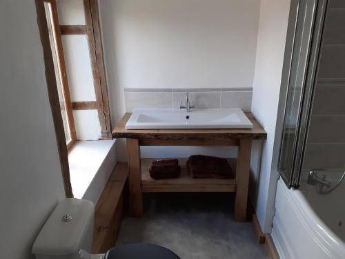 Photo of Bathroom in Arrenes