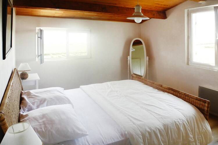 Photo of Bedroom in Chenac-Saint-Seurin-d'Uzet