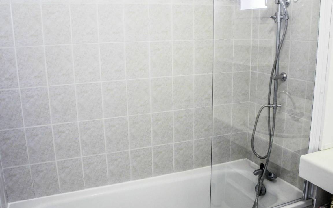 Photo of Bathroom in Biarritz City Centre