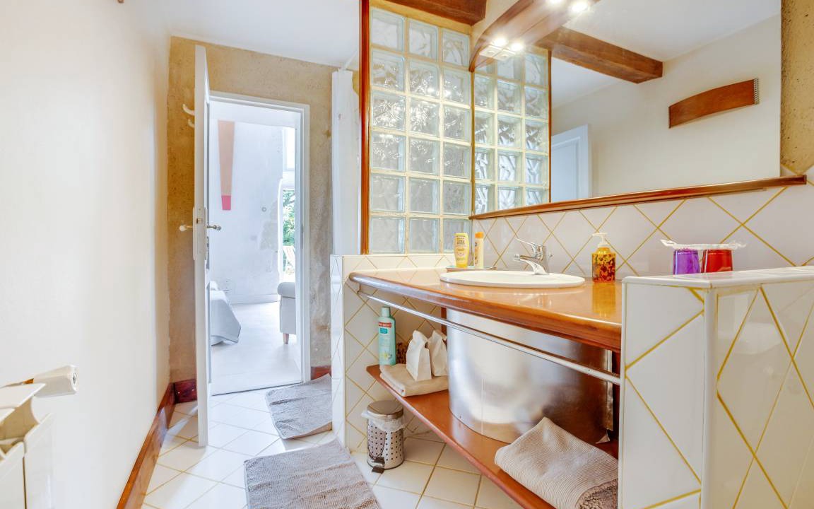 Photo of Kitchen in Fieux