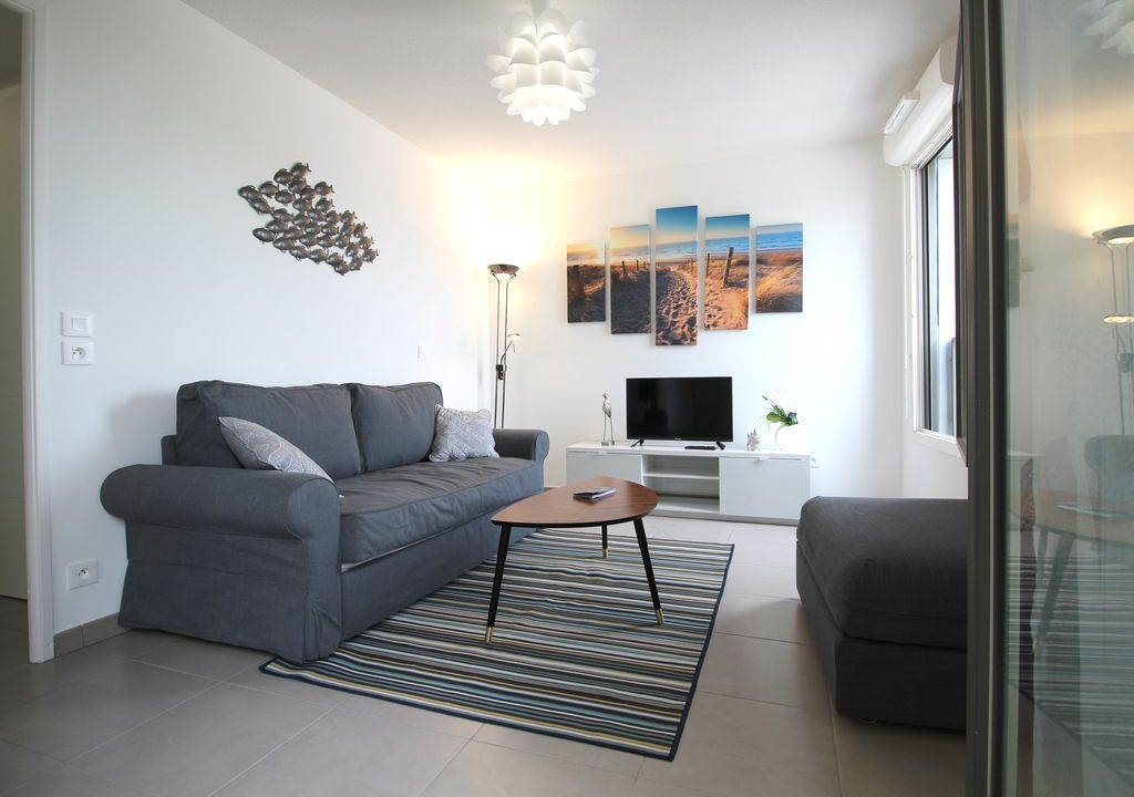 Photo of Livingroom in Bassins a Flot
