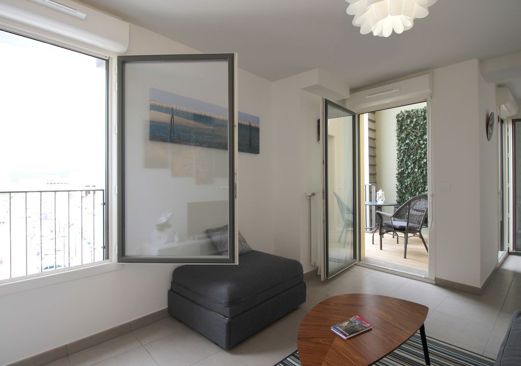 Photo of Livingroom in Bassins a Flot