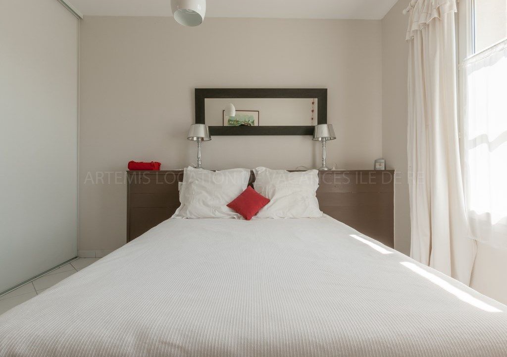 Photo of Bedroom in Saint-Clement-des-Baleines