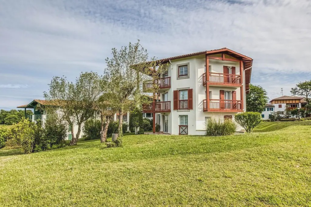Photo of Buildings in Arcangues