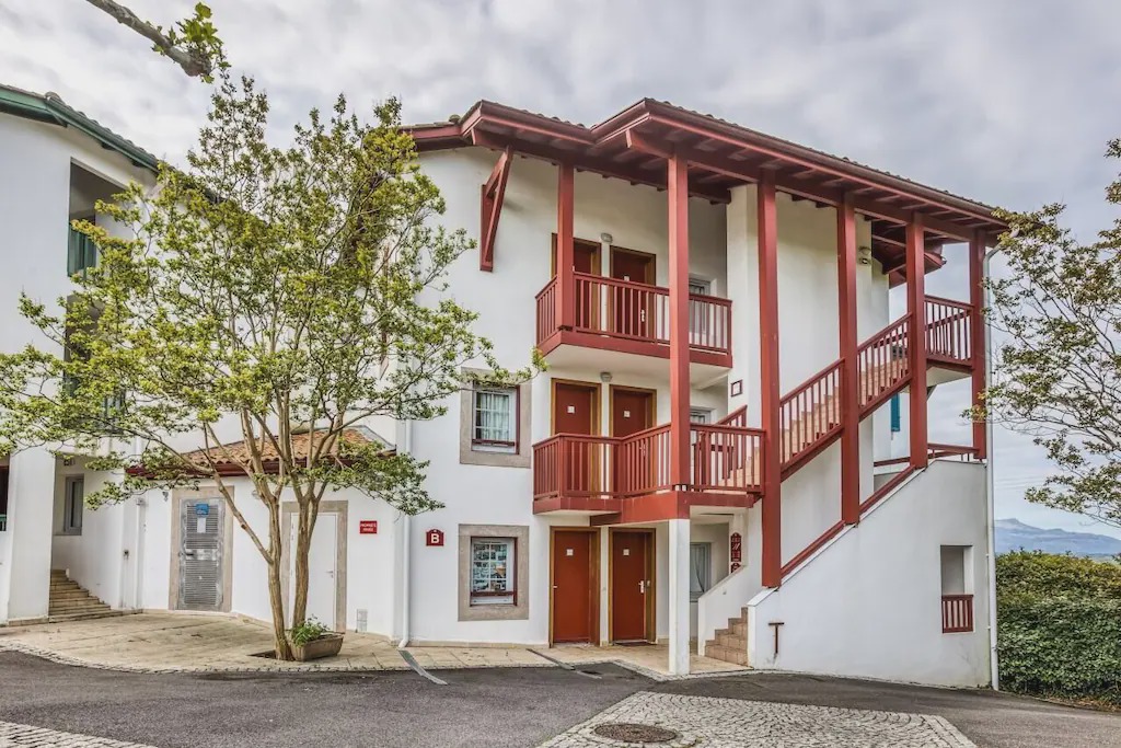 Photo of Buildings in Arcangues