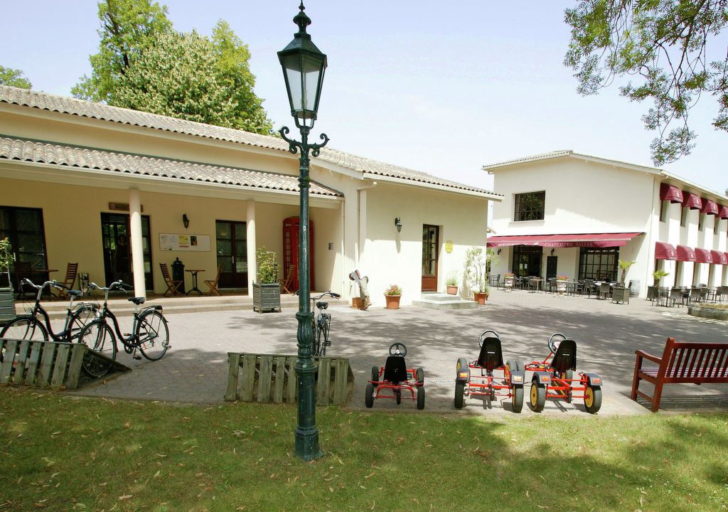 Photo of Buildings in Salles
