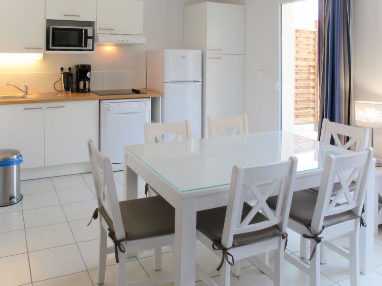 Photo of Kitchen in Hourtin Port