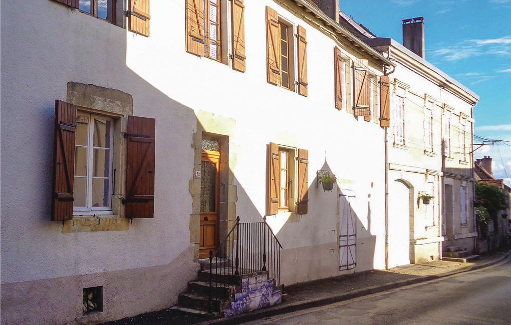 Photo of Buildings in Jumilhac-le-Grand