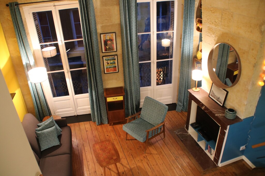 Photo of Livingroom in Hotel de Ville - Quinconces