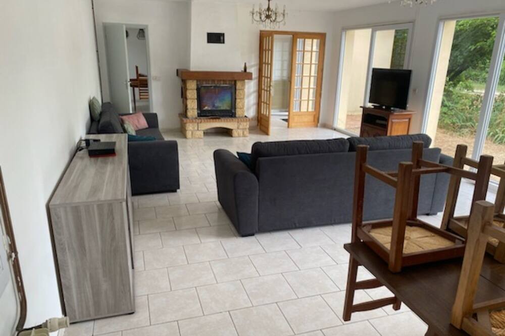 Photo of Livingroom in Surgeres