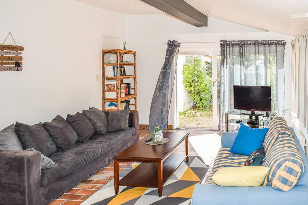Photo of Bedroom in Navarrenx