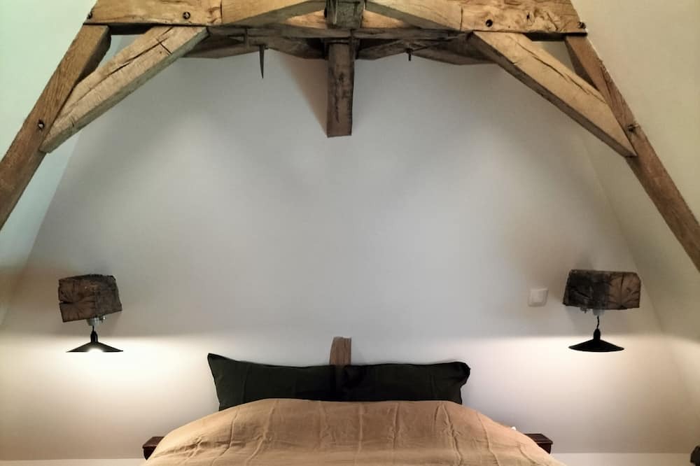 Photo of Bedroom in Angles-sur-lAnglin