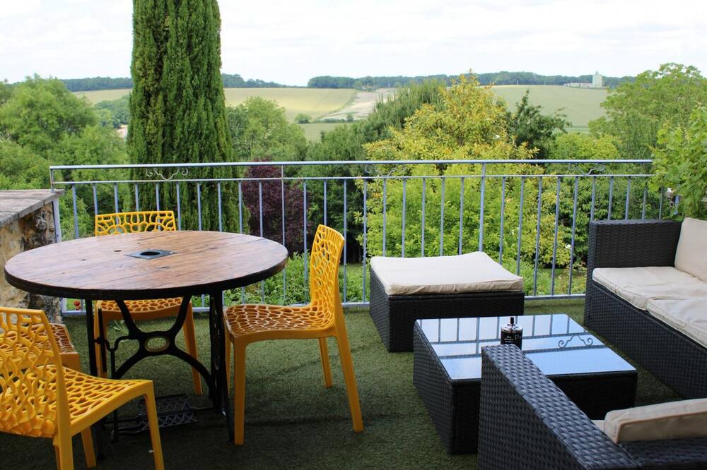 Photo of Patio Balcony in Brossac